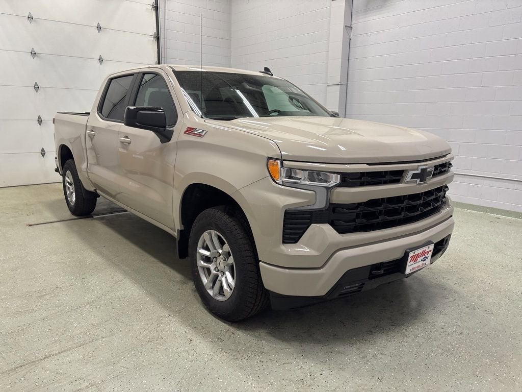 2026 Chevrolet Silverado 1500 RST Crew Cab Short Box 4WD