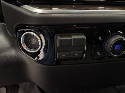 2026 Chevrolet Silverado 1500 RST Crew Cab Short Box 4WD