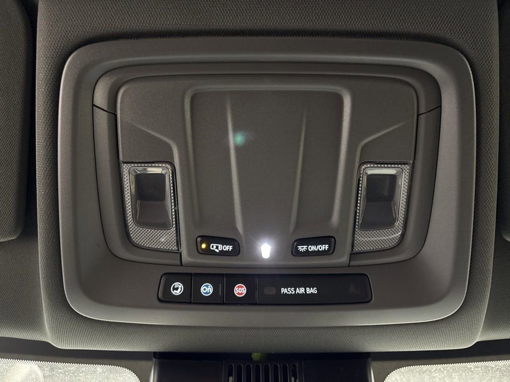 2026 Chevrolet Silverado 1500 RST Crew Cab Short Box 4WD