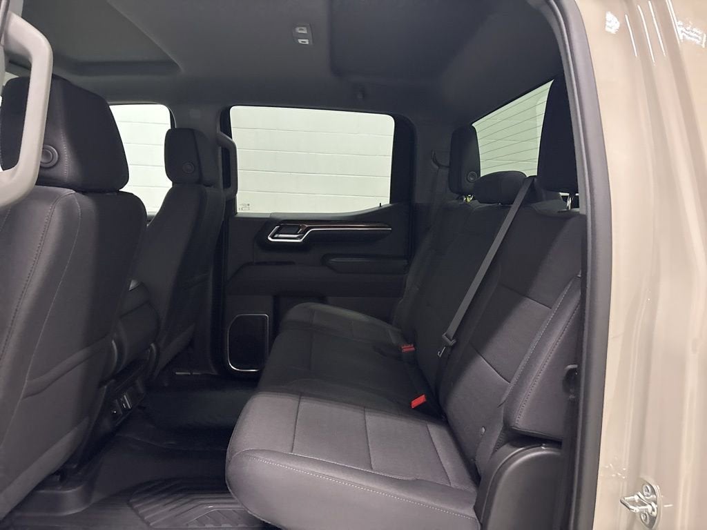 2026 Chevrolet Silverado 1500 RST Crew Cab Short Box 4WD