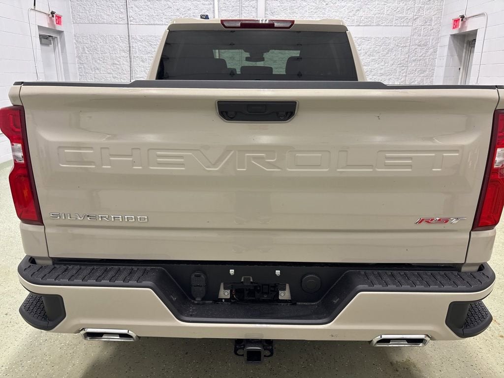 2026 Chevrolet Silverado 1500 RST Crew Cab Short Box 4WD