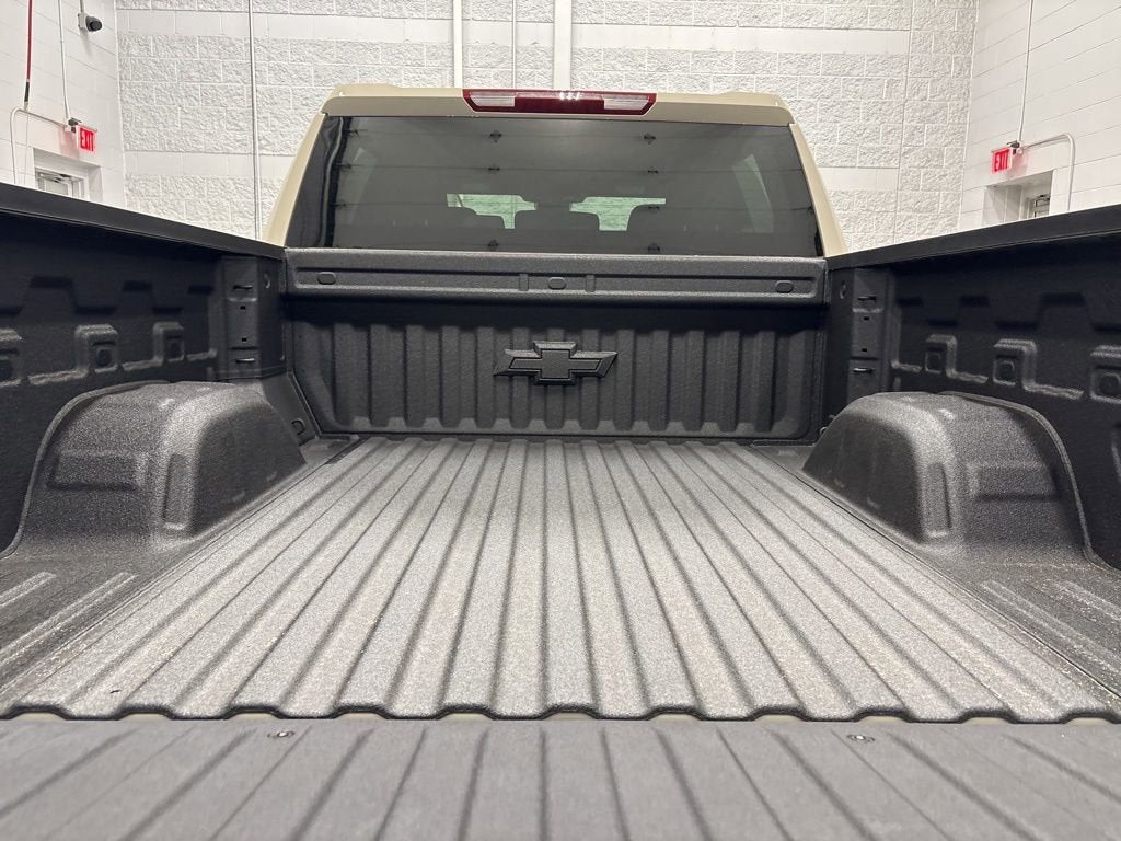2026 Chevrolet Silverado 1500 RST Crew Cab Short Box 4WD