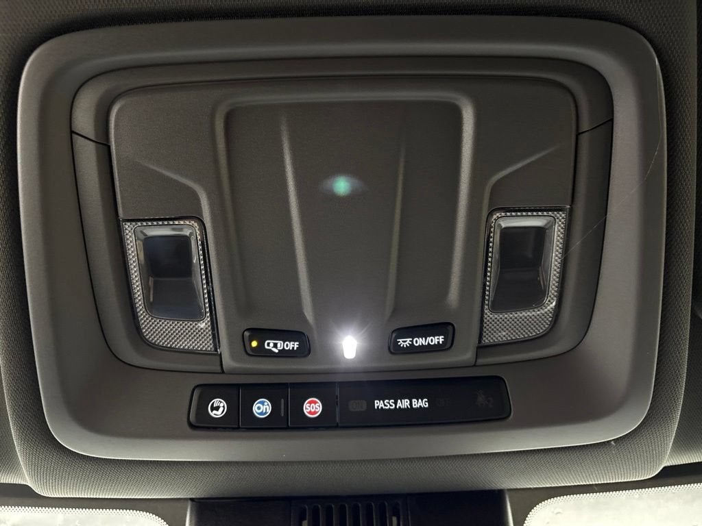 2026 Chevrolet Silverado 1500 RST Crew Cab Short Box 4WD