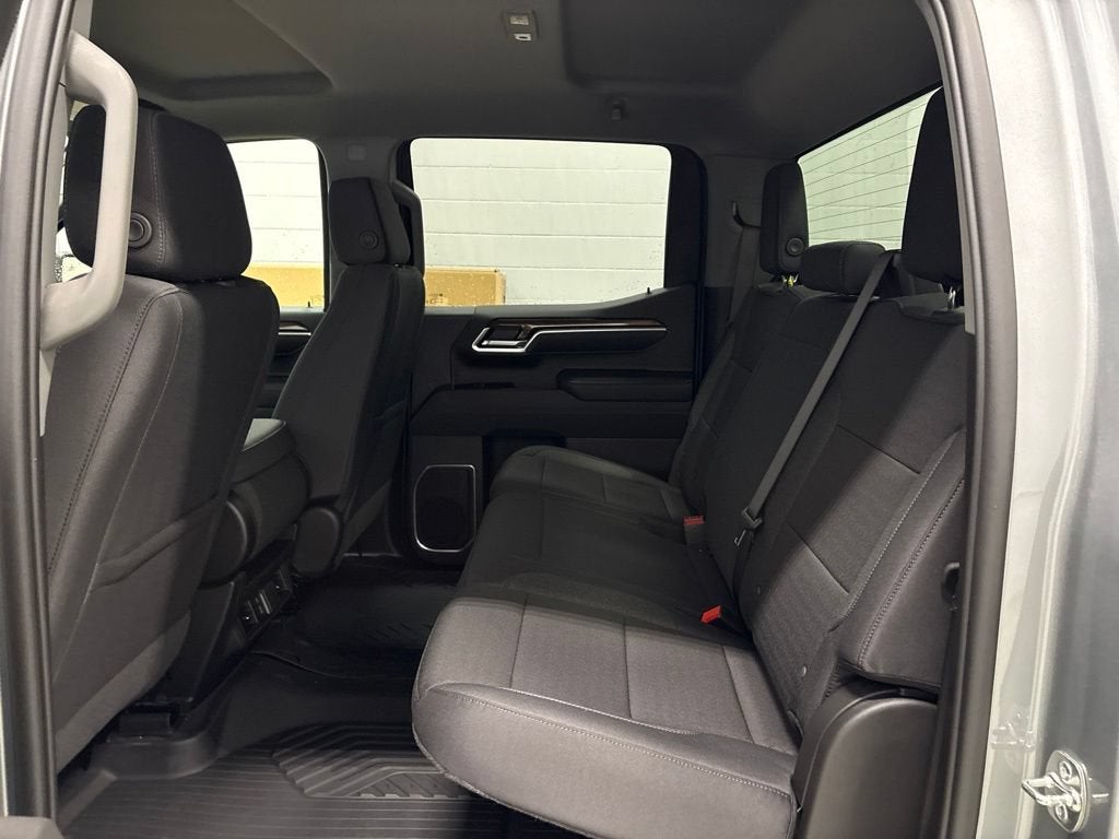 2026 Chevrolet Silverado 1500 RST Crew Cab Short Box 4WD
