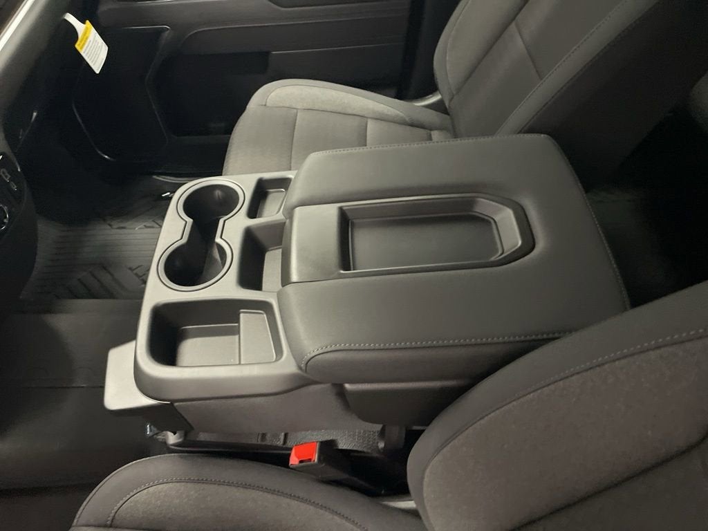 2025 Chevrolet Silverado 1500 RST Crew Cab Short Box 4WD