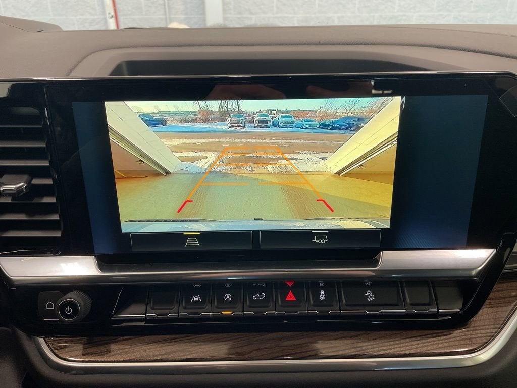 2025 Chevrolet Silverado 1500 RST Crew Cab Short Box 4WD