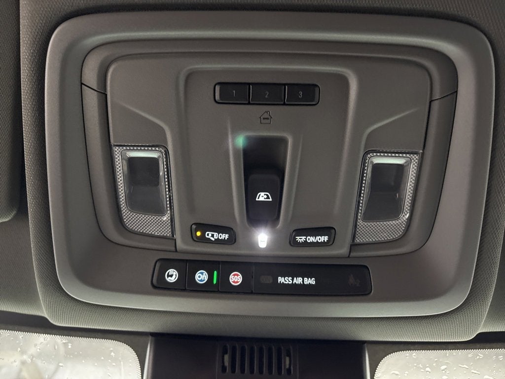 2026 Chevrolet Silverado 1500 RST Crew Cab Short Box 4WD