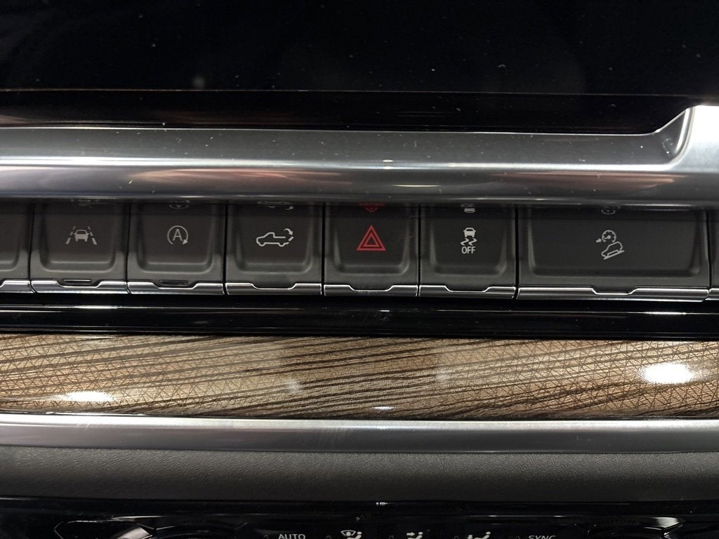 2026 Chevrolet Silverado 1500 RST Crew Cab Short Box 4WD