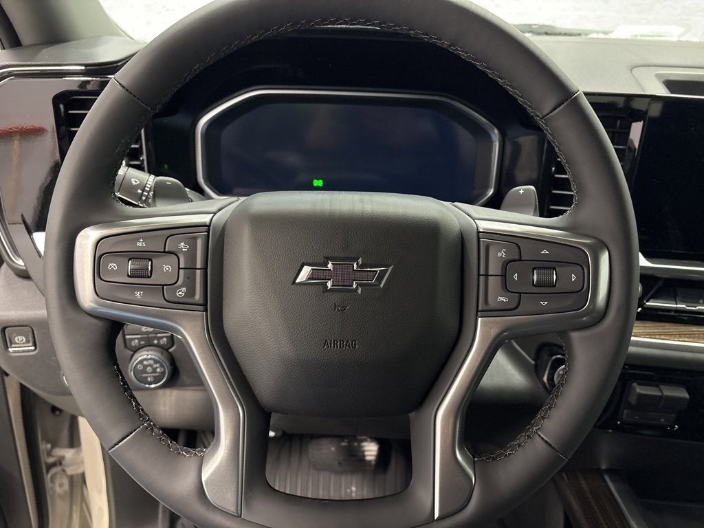 2026 Chevrolet Silverado 1500 RST Crew Cab Short Box 4WD