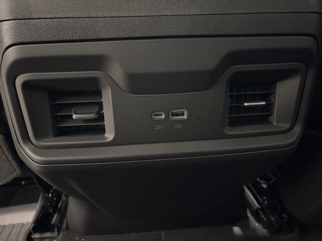 2026 Chevrolet Silverado 1500 RST Crew Cab Short Box 4WD