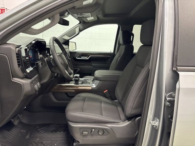 2026 Chevrolet Silverado 1500 RST Crew Cab Short Box 4WD