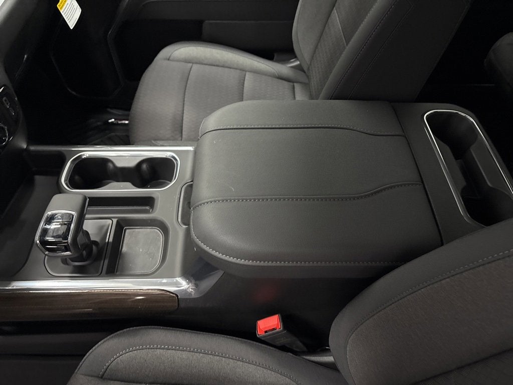 2026 Chevrolet Silverado 1500 RST Crew Cab Short Box 4WD