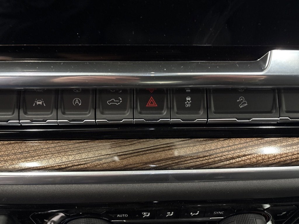 2026 Chevrolet Silverado 1500 RST Crew Cab Short Box 4WD