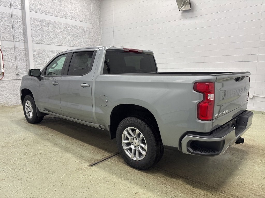 2026 Chevrolet Silverado 1500 RST Crew Cab Short Box 4WD