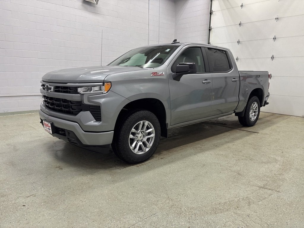 2026 Chevrolet Silverado 1500 RST Crew Cab Short Box 4WD