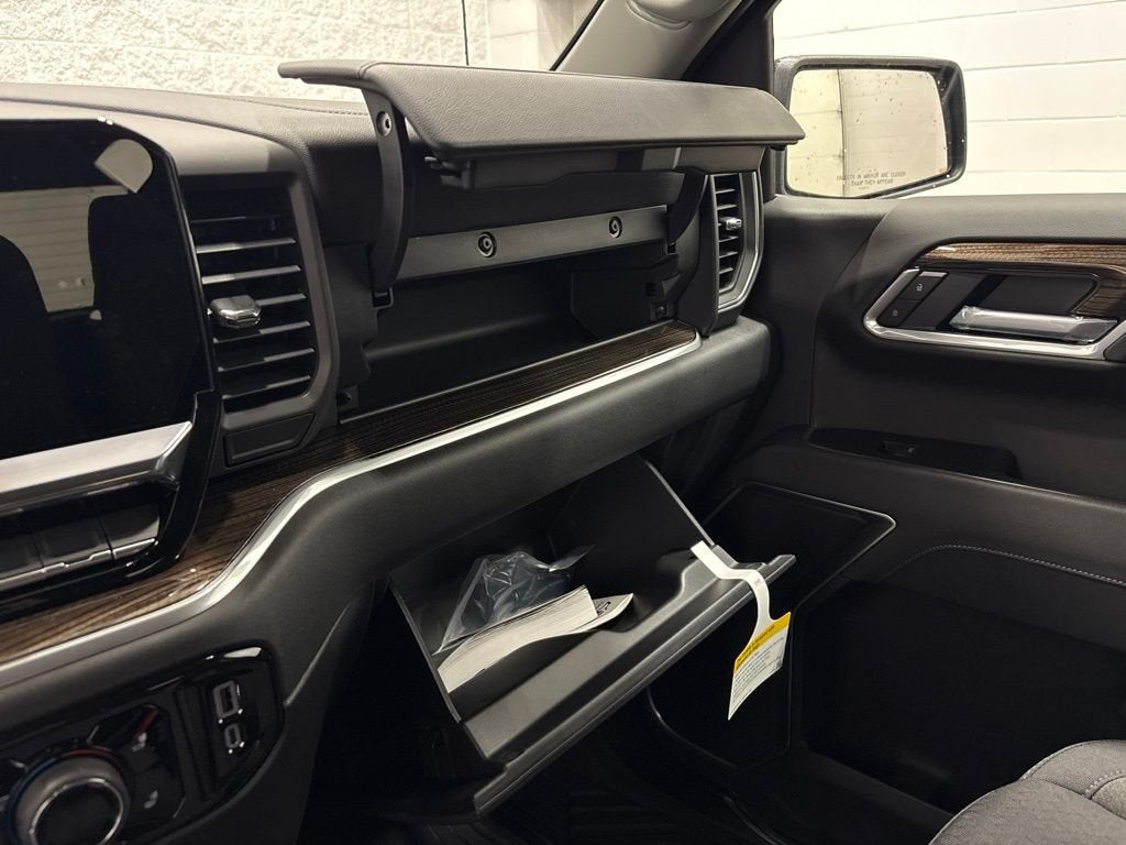 2026 Chevrolet Silverado 1500 RST - Photo 31