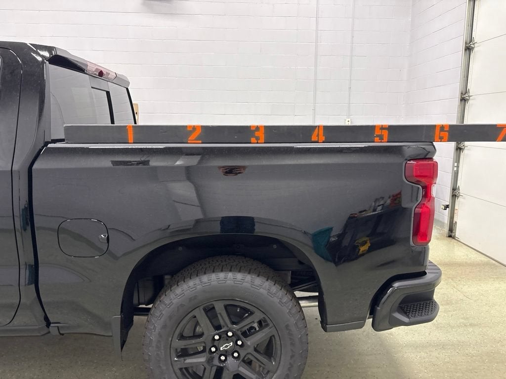 2026 Chevrolet Silverado 1500 RST Crew Cab Short Box 4WD