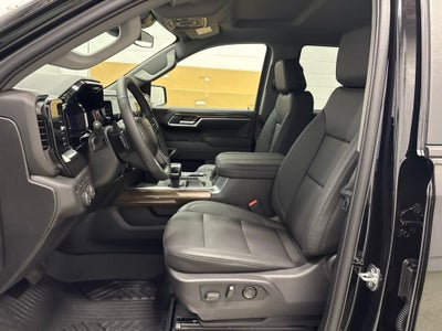 2026 Chevrolet Silverado 1500 RST Crew Cab Short Box 4WD