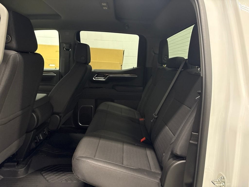 2026 Chevrolet Silverado 1500 RST Crew Cab Short Box 4WD