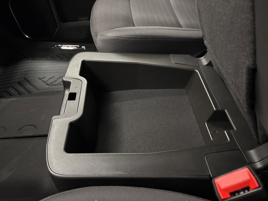 2026 Chevrolet Silverado 1500 RST Crew Cab Short Box 4WD