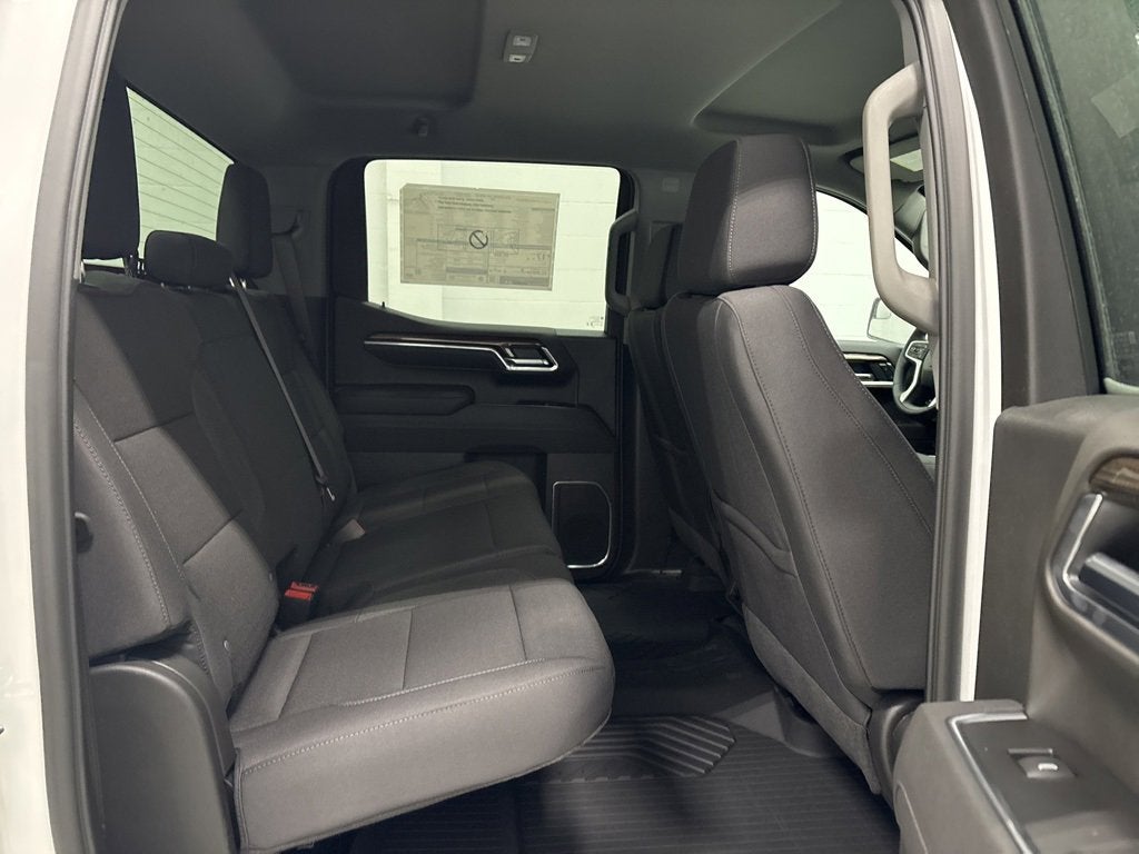 2026 Chevrolet Silverado 1500 RST Crew Cab Short Box 4WD