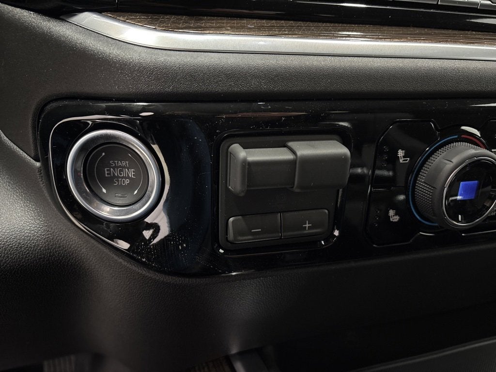 2026 Chevrolet Silverado 1500 RST Crew Cab Short Box 4WD