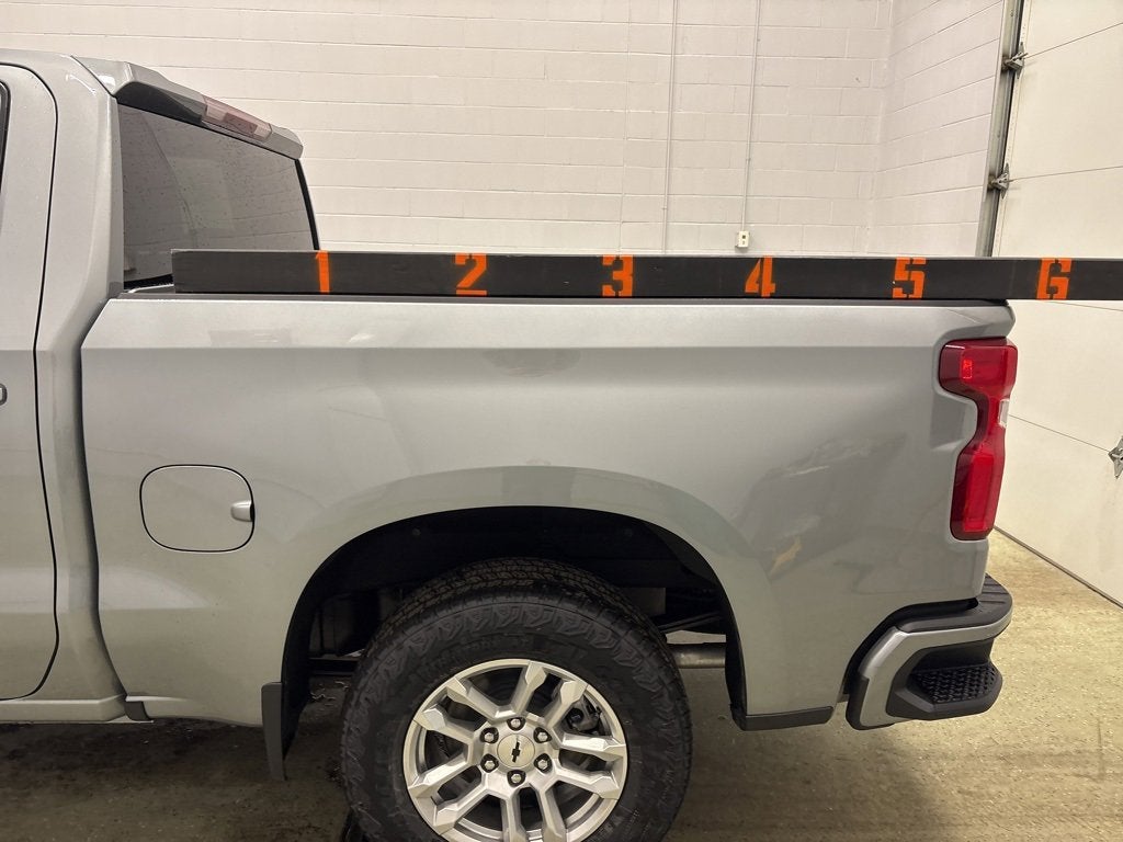 2026 Chevrolet Silverado 1500 RST Crew Cab Short Box 4WD