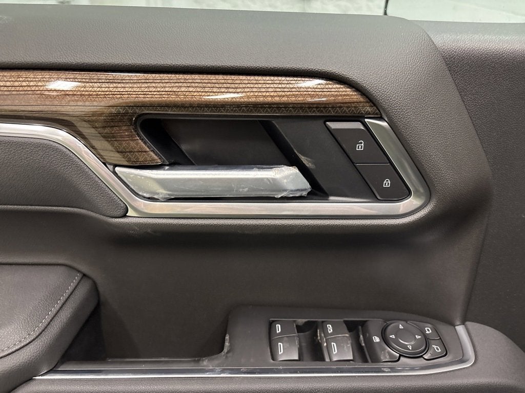 2026 Chevrolet Silverado 1500 RST Crew Cab Short Box 4WD