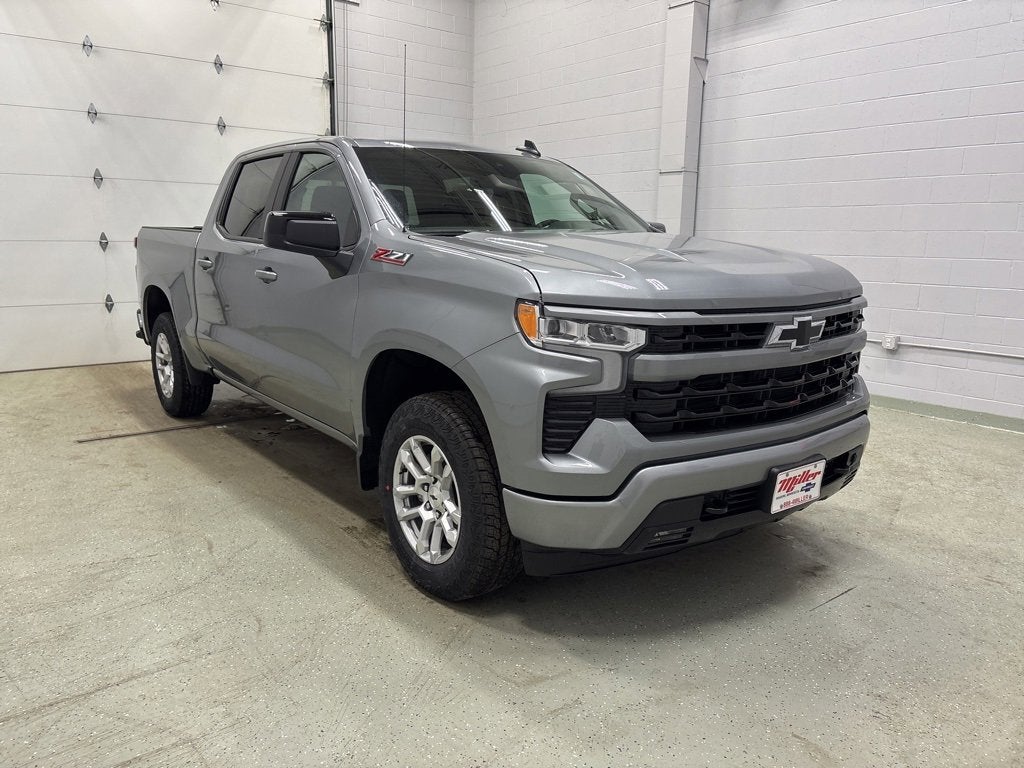 2026 Chevrolet Silverado 1500 RST Crew Cab Short Box 4WD