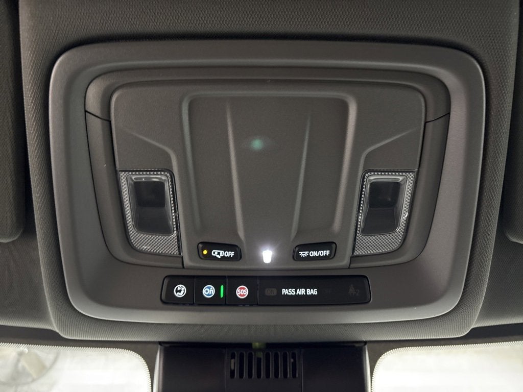 2026 Chevrolet Silverado 1500 RST Crew Cab Short Box 4WD