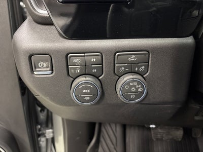 2026 Chevrolet Silverado 1500 RST Crew Cab Short Box 4WD