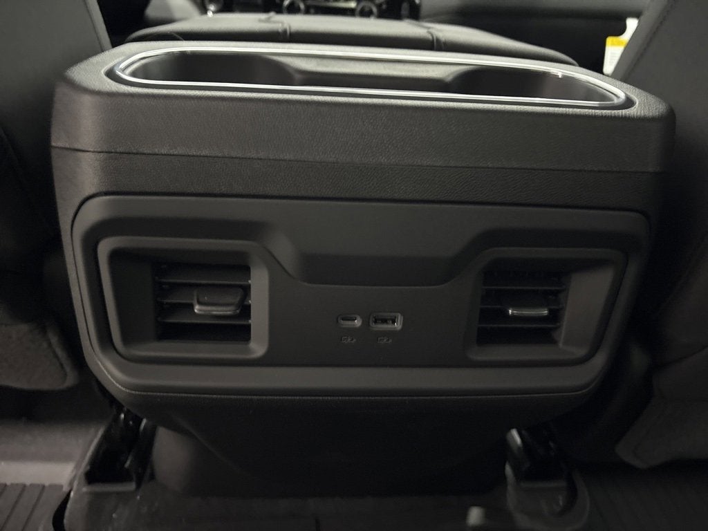 2026 Chevrolet Silverado 1500 RST Crew Cab Short Box 4WD