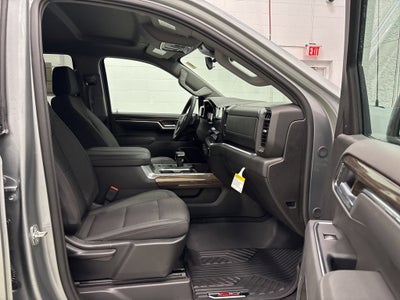 2026 Chevrolet Silverado 1500 RST Crew Cab Short Box 4WD