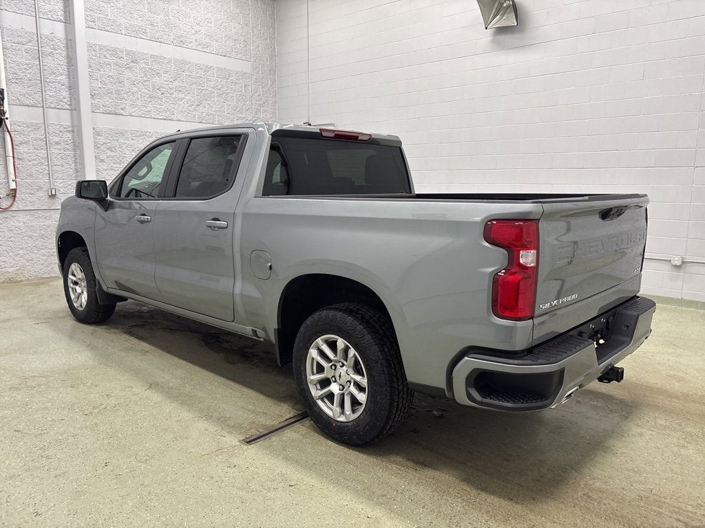 2026 Chevrolet Silverado 1500 RST Crew Cab Short Box 4WD