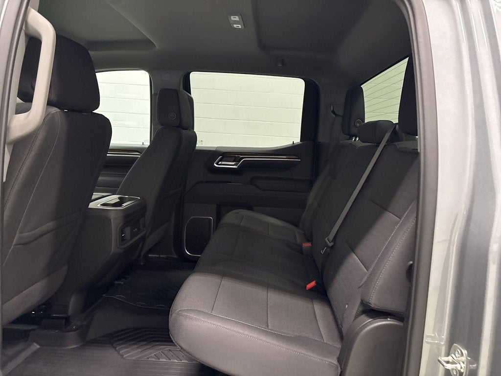 2026 Chevrolet Silverado 1500 RST Crew Cab Short Box 4WD