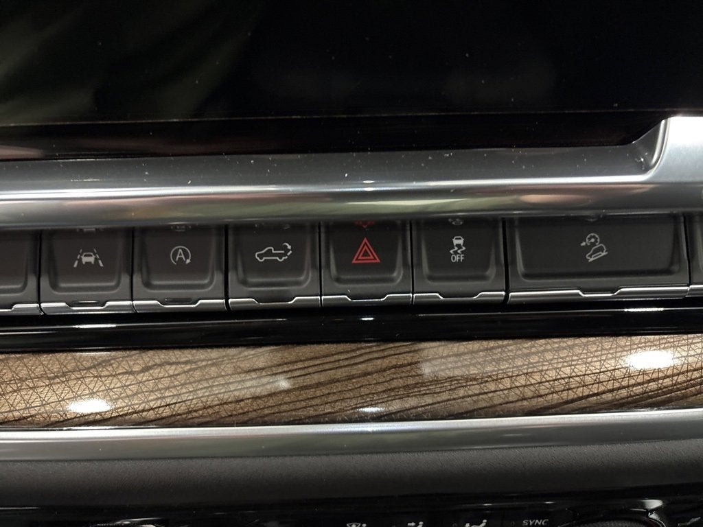 2026 Chevrolet Silverado 1500 RST Crew Cab Short Box 4WD