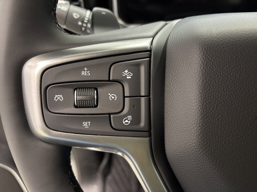 2026 Chevrolet Silverado 1500 RST Crew Cab Short Box 4WD