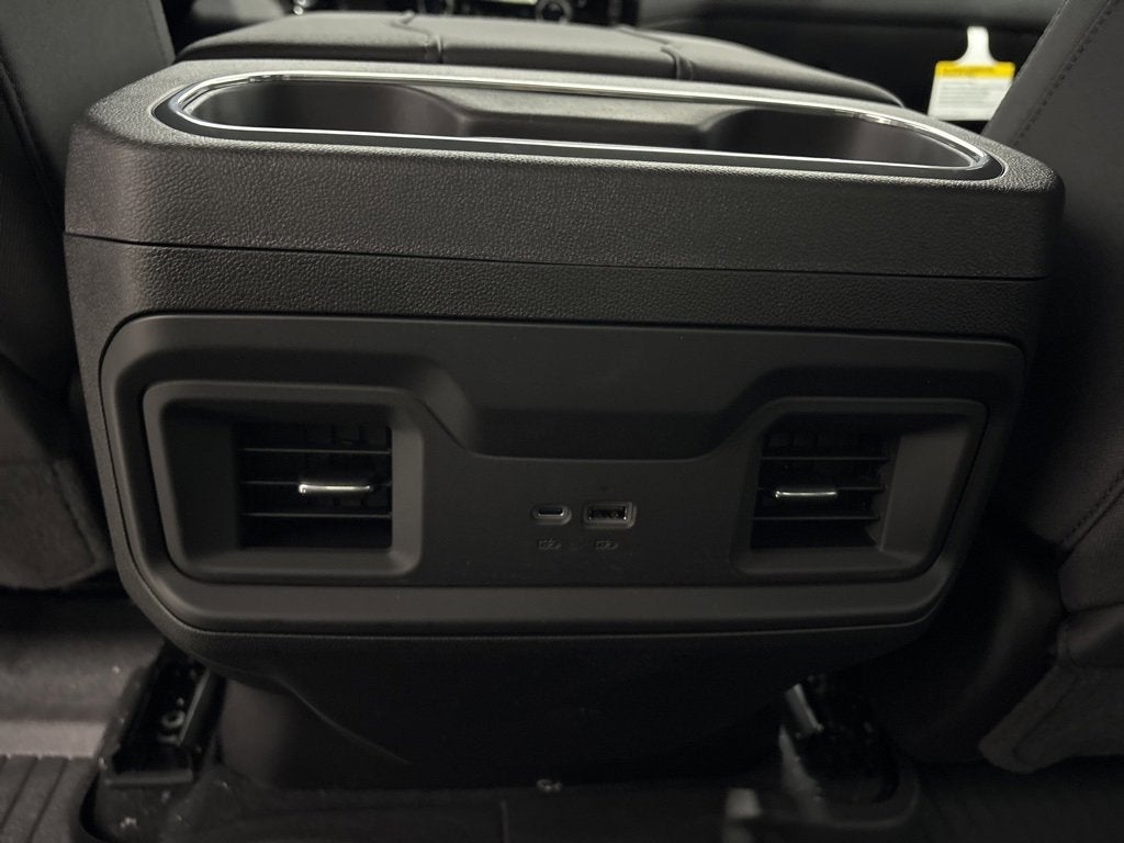 2026 Chevrolet Silverado 1500 RST Crew Cab Short Box 4WD