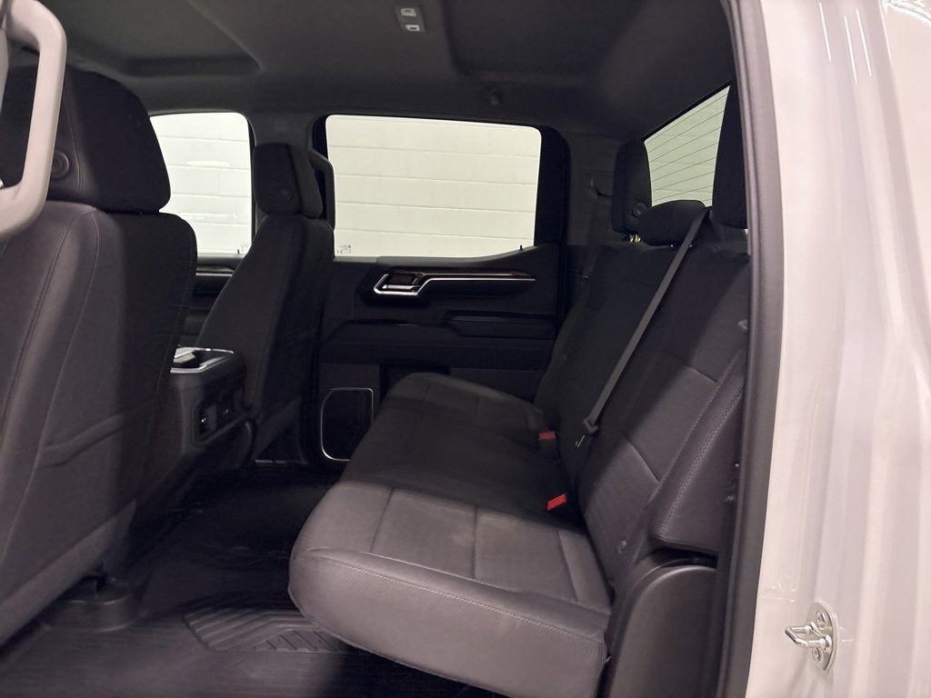 2026 Chevrolet Silverado 1500 RST Crew Cab Short Box 4WD