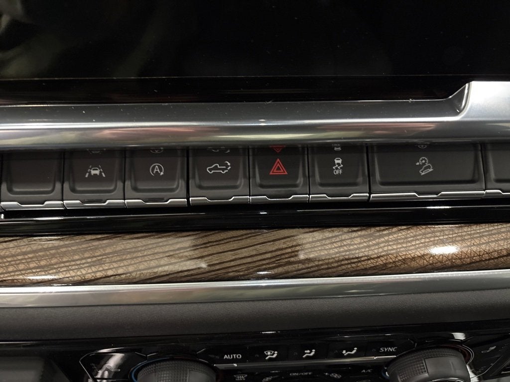 2026 Chevrolet Silverado 1500 RST Crew Cab Short Box 4WD