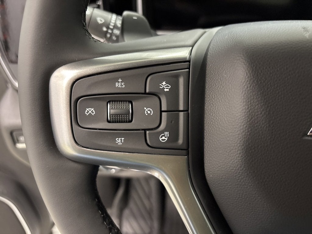 2026 Chevrolet Silverado 1500 RST Crew Cab Short Box 4WD