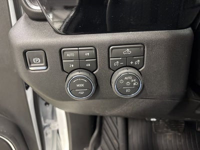 2026 Chevrolet Silverado 1500 RST Crew Cab Short Box 4WD