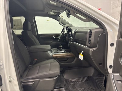 2026 Chevrolet Silverado 1500 RST Crew Cab Short Box 4WD