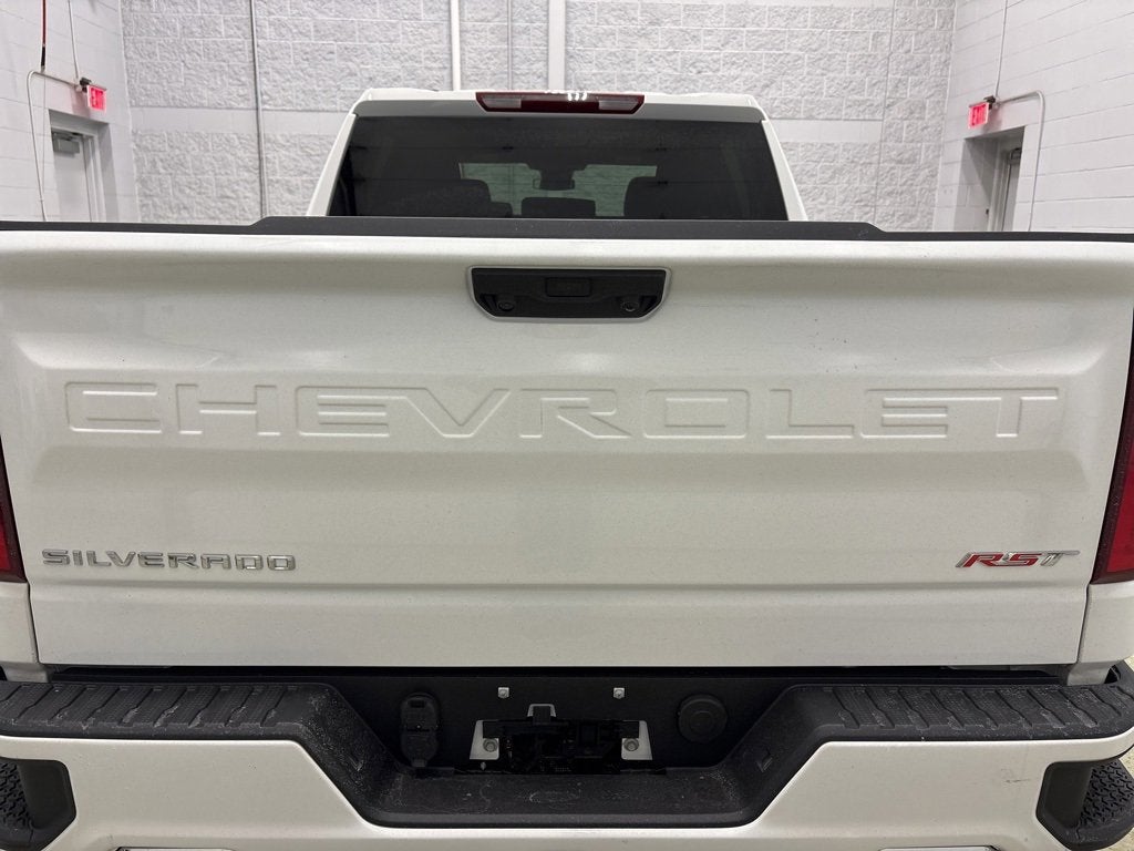 2026 Chevrolet Silverado 1500 RST Crew Cab Short Box 4WD