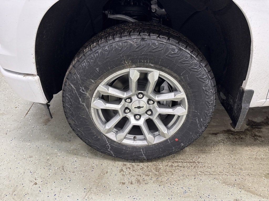 2026 Chevrolet Silverado 1500 RST Crew Cab Short Box 4WD