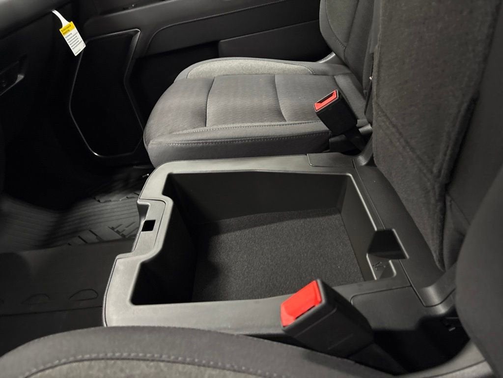 2026 Chevrolet Silverado 1500 RST Crew Cab Short Box 4WD