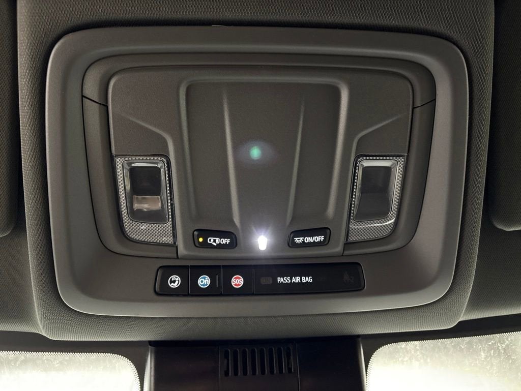 2026 Chevrolet Silverado 1500 RST Crew Cab Short Box 4WD