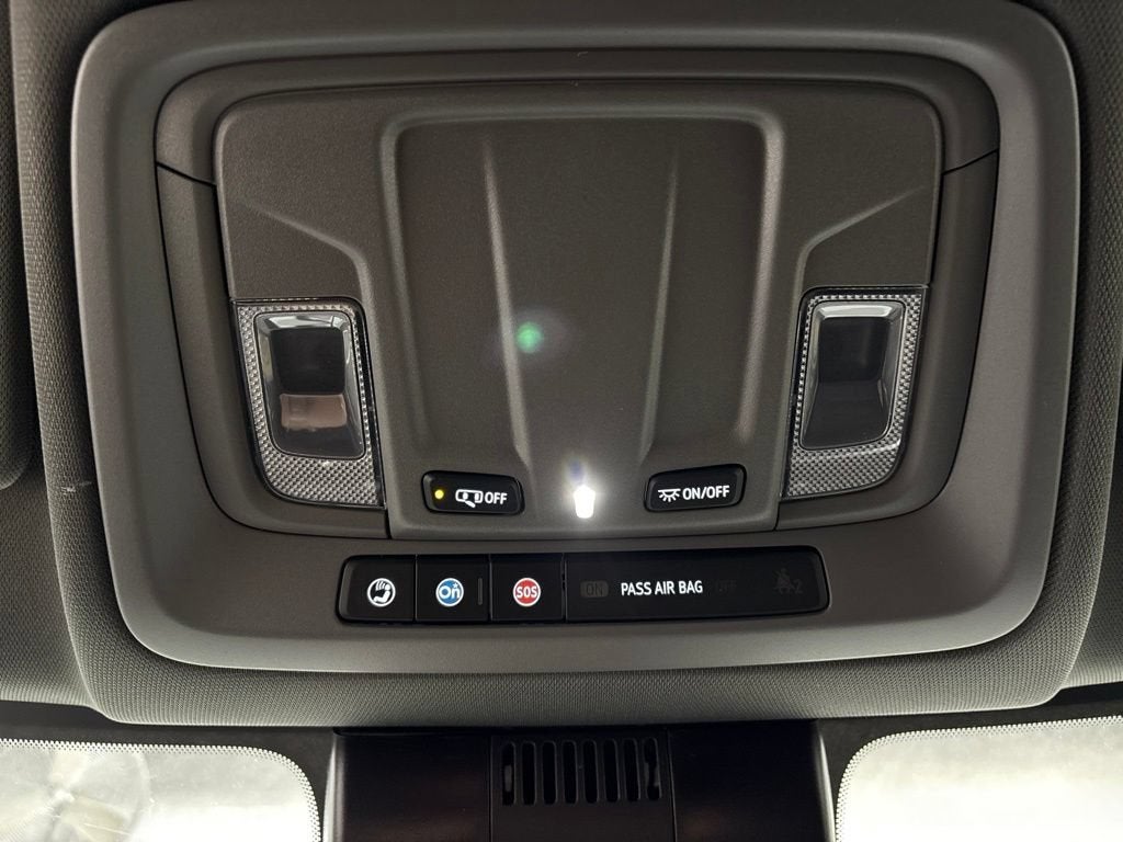 2026 Chevrolet Silverado 1500 RST Crew Cab Short Box 4WD