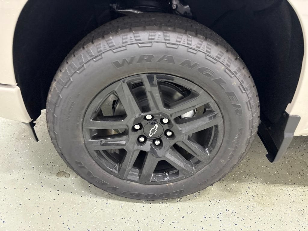 2026 Chevrolet Silverado 1500 RST Crew Cab Short Box 4WD