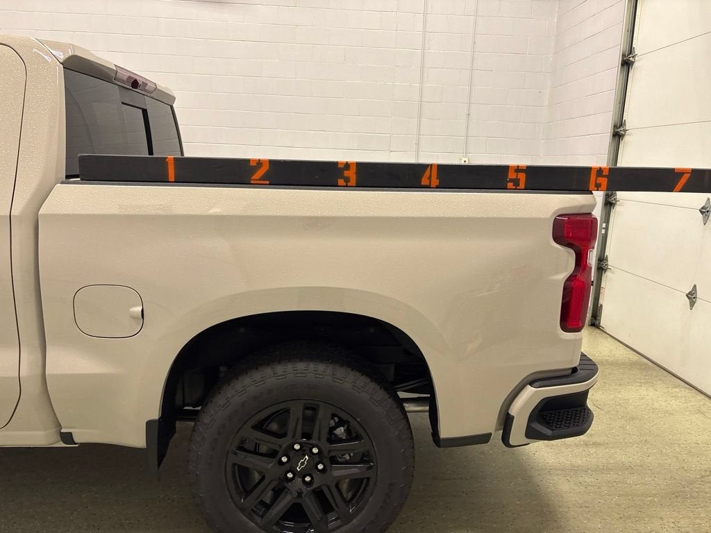 2026 Chevrolet Silverado 1500 RST Crew Cab Short Box 4WD